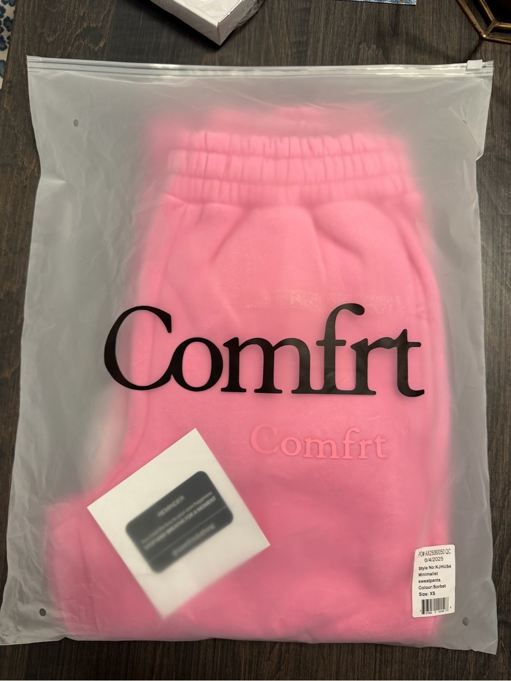Minimalist Comfrt Pink Sweatpants - Picture 2 of 3